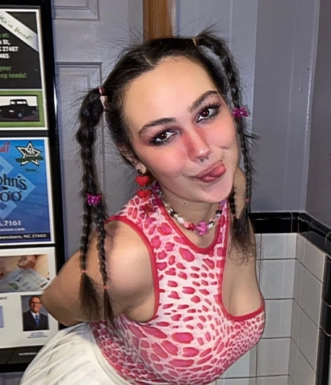 @izzybby99