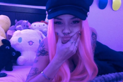 @hellotiti