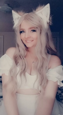 @flirtyfurry