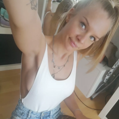 @laurasprivatestuff
