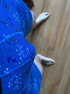 @bicuriousfriend