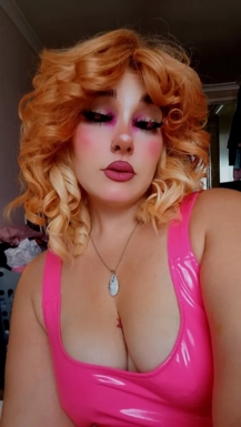 @pink_leeanne