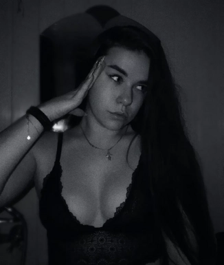 @inna.anavel makeup artist model