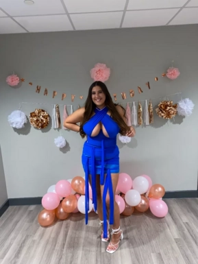 @bluedressgirl