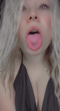 @stuffdcrustpizza