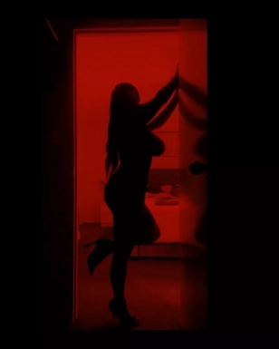 @whyteeyy