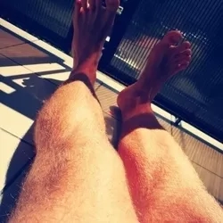 @polishfeet