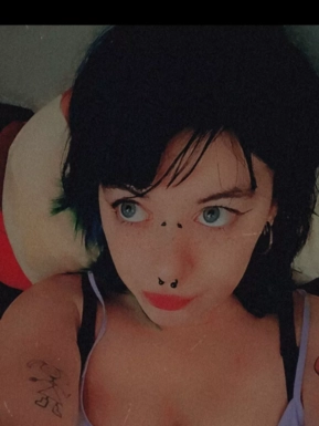 @daisydemonia