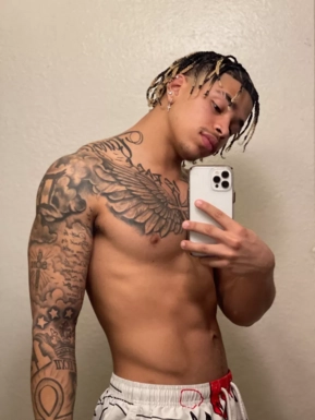 @tattedlightskin