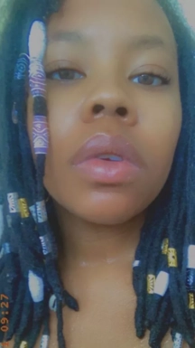 @honieebee
