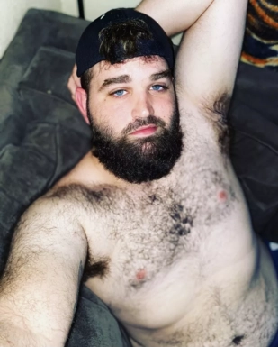 @kinglyblue