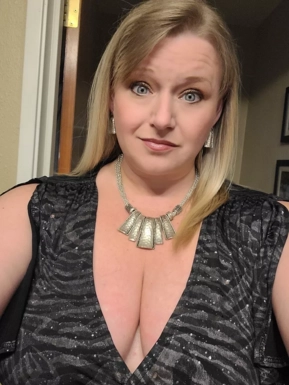 @blondemom1977