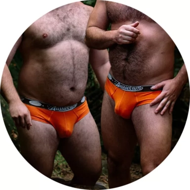 @huzzbearzinunderwearz