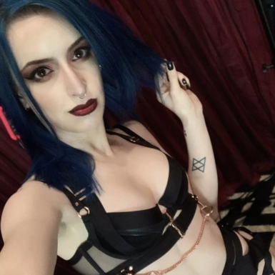 @theclaradelune
