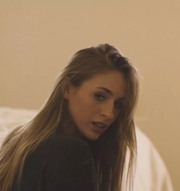 @angelyoungsxxx