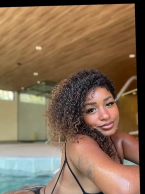 @kellymedeiros