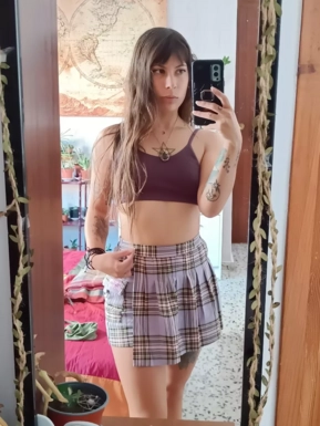 @lucydeluxy