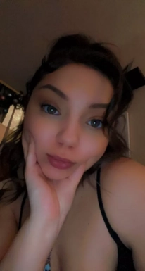 @lovedollleah