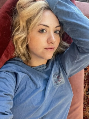 @annacarter_nyc