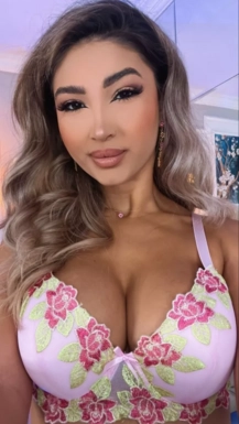 @yummyroxanne