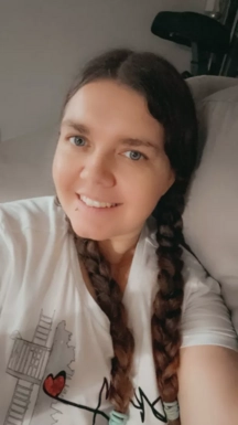 @curvyangel1988