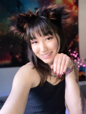 @yurifoxgirlfree