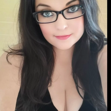 @the.laurajohnson
