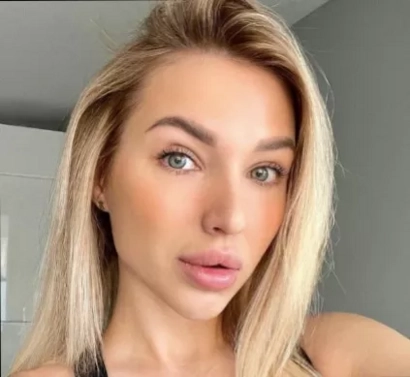 @poly.dolly