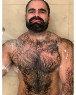 @alexis_j_v
