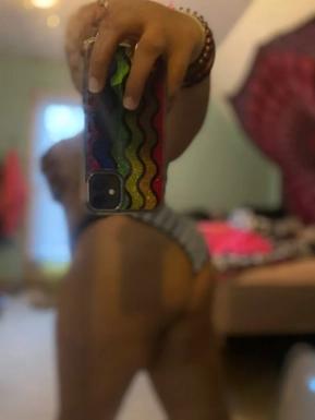 @qurly02