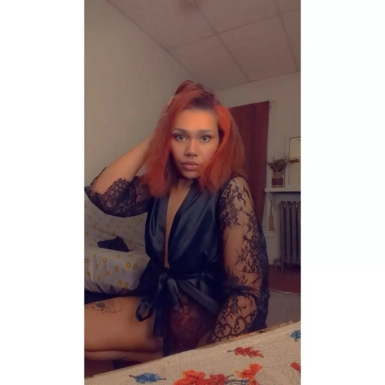 @missjigglycheeks