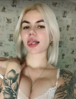 @tinaleefree