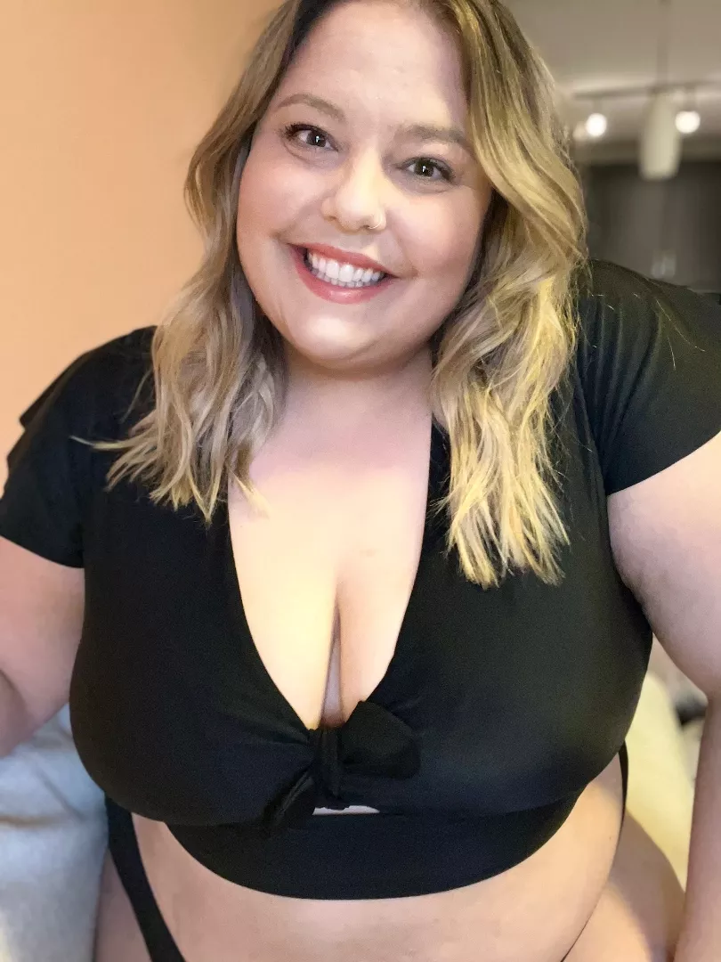 @curvydre