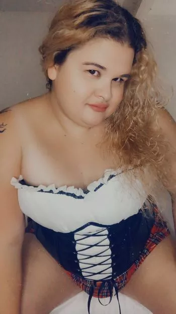 @curvy_jess_85