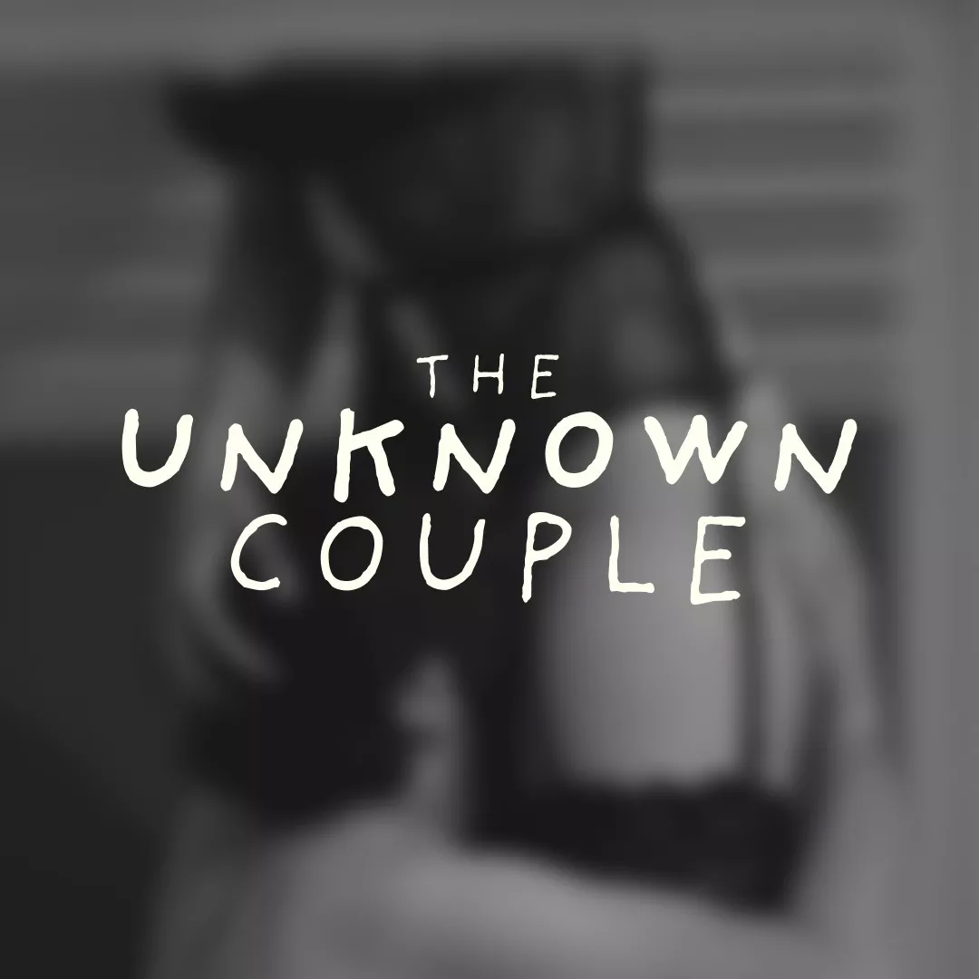 @the-unknown-couple