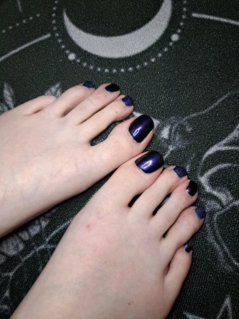 @porcelain_feet