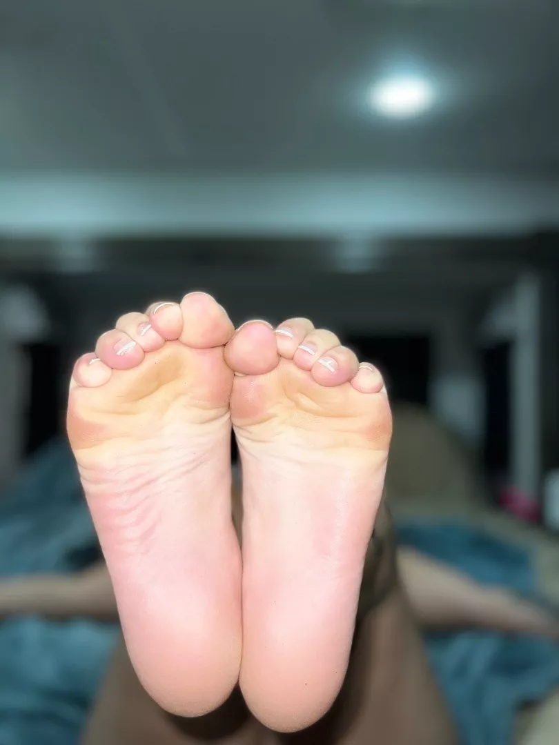 @bellasfeet22