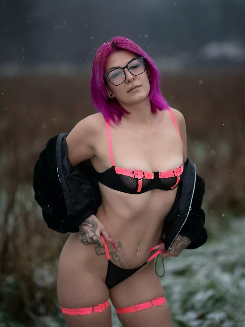 @mrsroxxyred