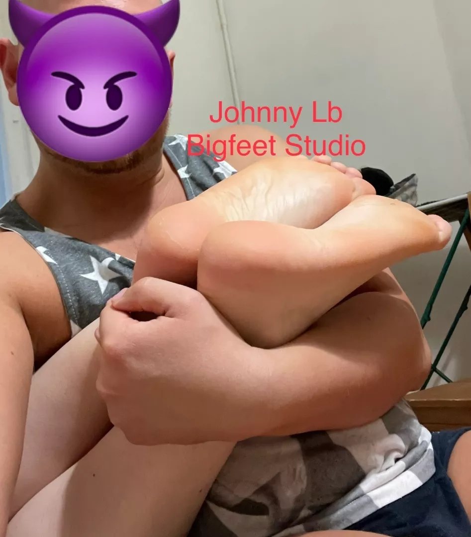 @bigfeetstudio