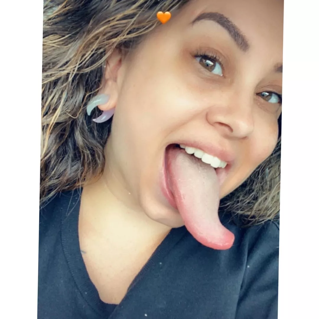 @tongueprincess