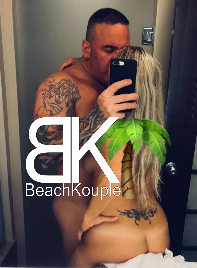 @beachkouple