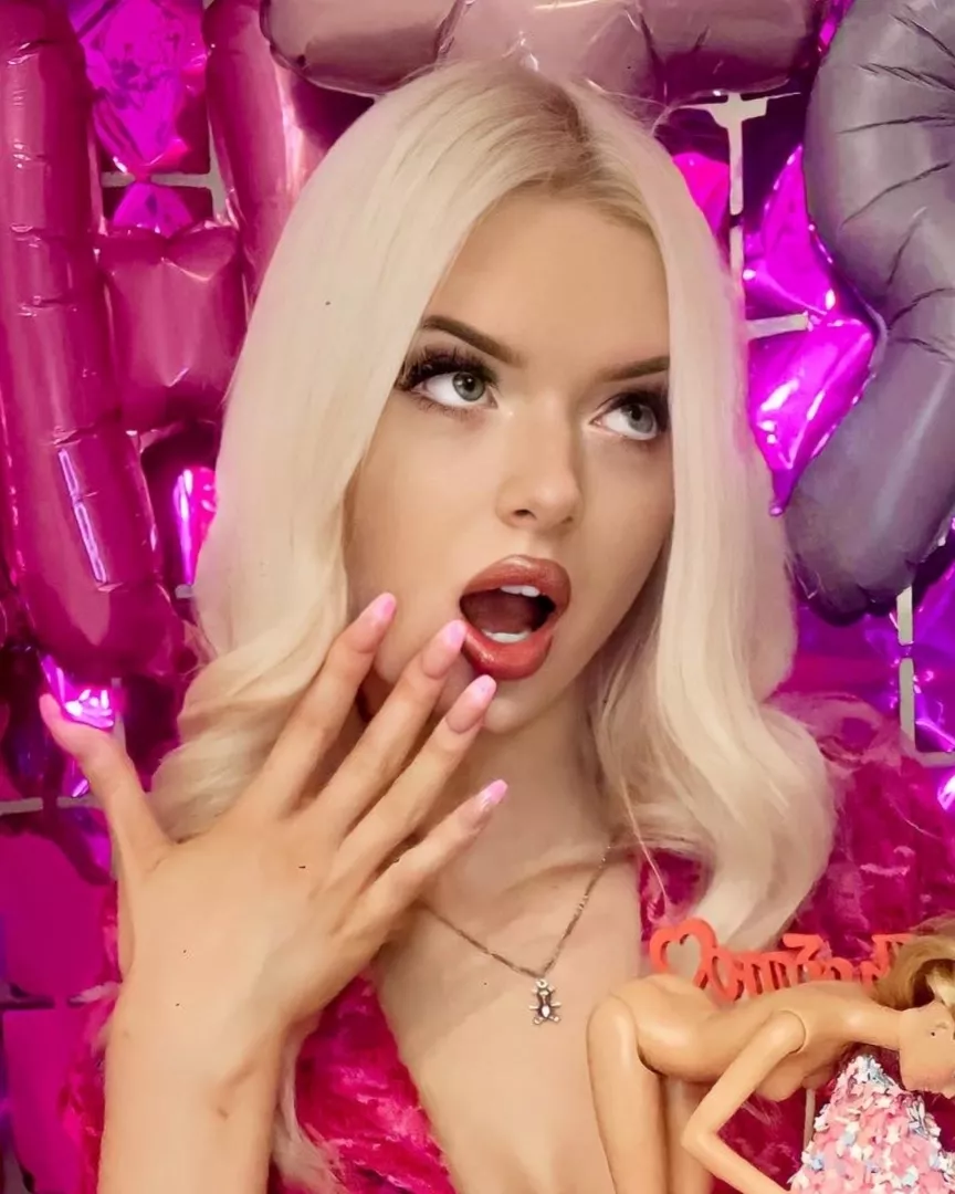 @alexa-barbie