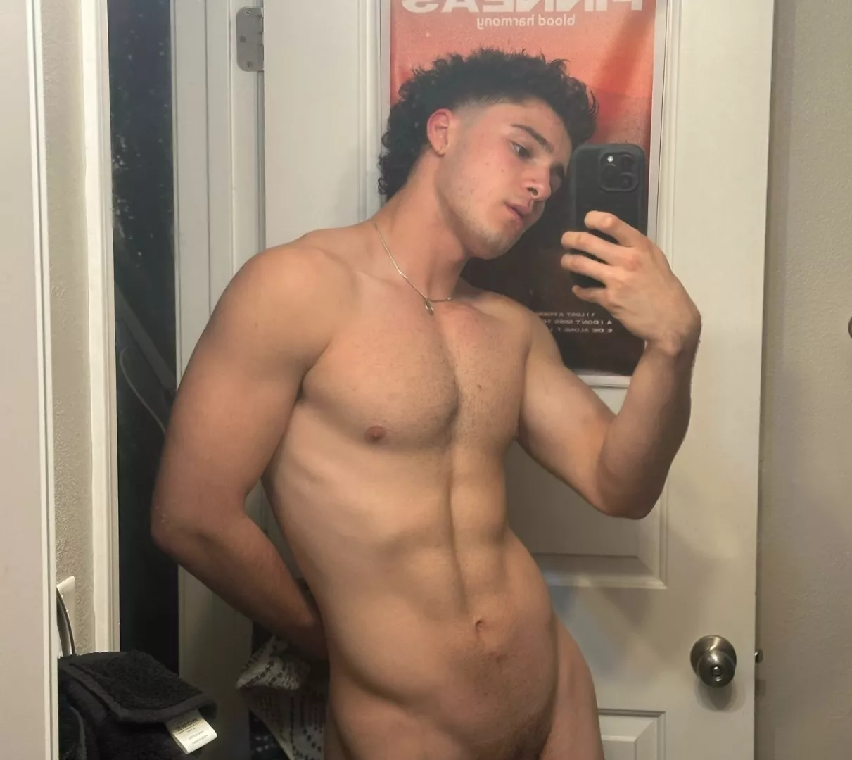 @gayvro