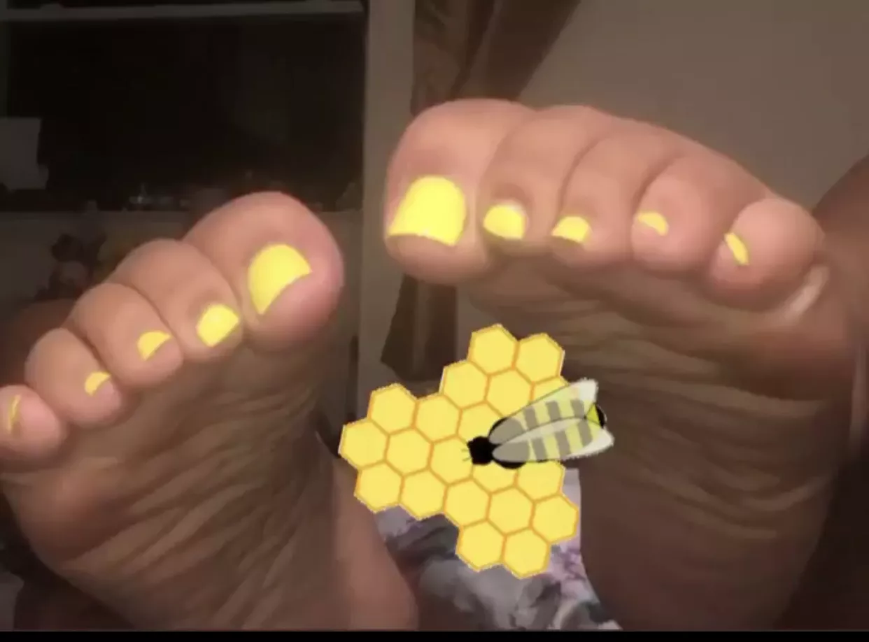 @discreetfeet3