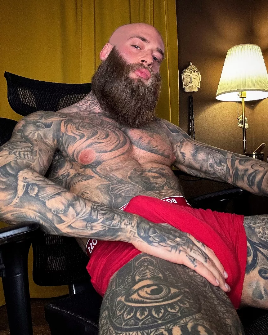 @paulbeardtatooed